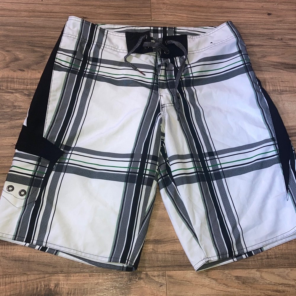 Tony hawk white black board shorts swim trunks beach pool skateboard checkered